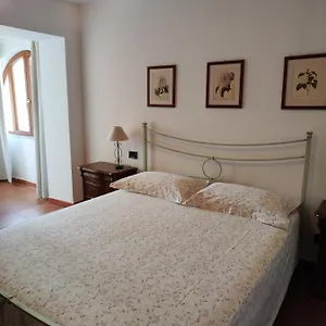 La Casa Del Sole Affittacamere Fresonara (Liguria)